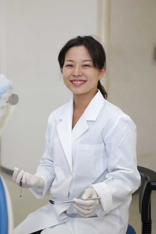 院長の奥様でもある優美子先生のほか、女性スタッフならではの細やかな配慮を心がけて、診療にあたっている